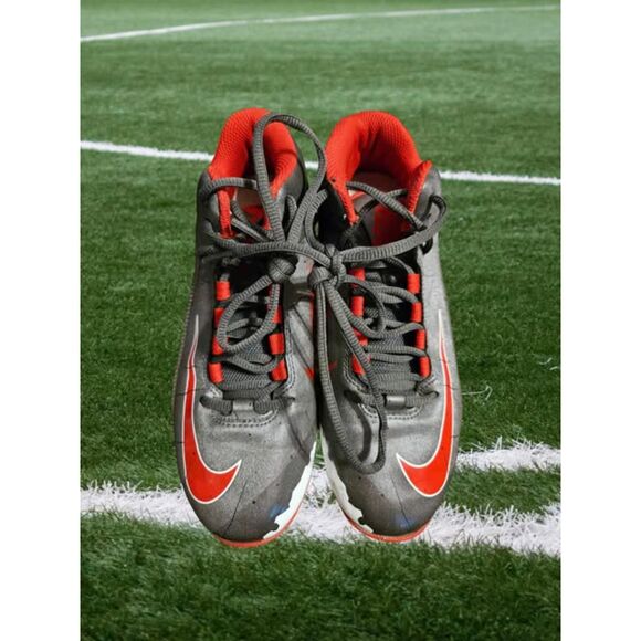 Boy's Nike Football Cleats Alpha Pro 2 Mid Gray/White Red Skin Size 5.5Y - Picture 1 of 6